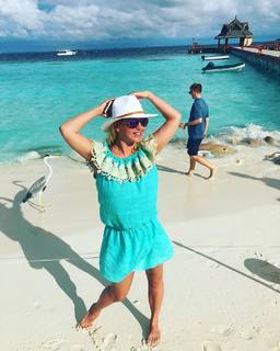 Anna Semenovich feet photo thumbnail