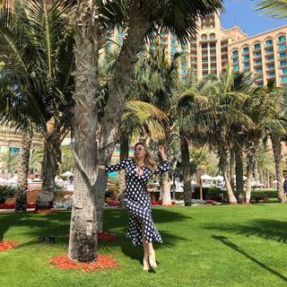 Anna Semenovich feet photo thumbnail