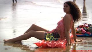 Anna Shaffer feet photo 8