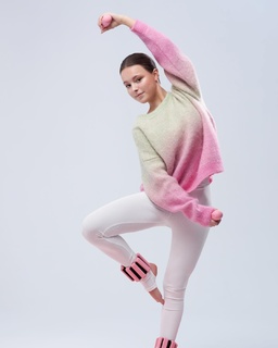 Anna Shcherbakova feet photo 5