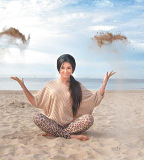 Anna Shurochkina feet photo thumbnail