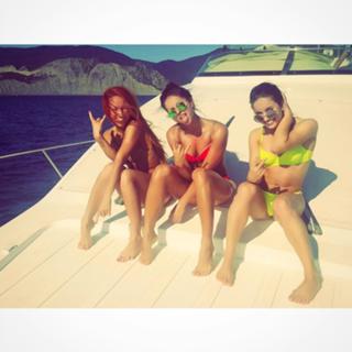 Anna Shurochkina feet photo thumbnail