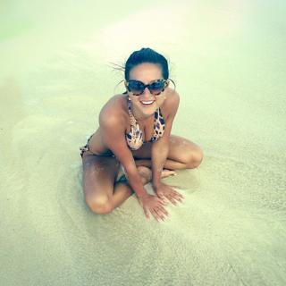 Anna Shurochkina feet photo thumbnail