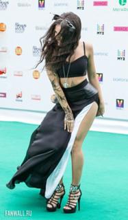 Anna Shurochkina feet photo thumbnail