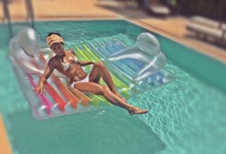 Anna Shurochkina feet photo thumbnail