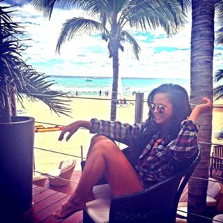 Anna Shurochkina feet photo thumbnail