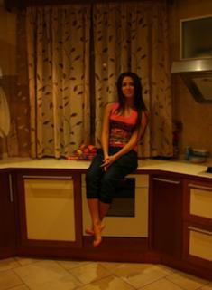 Anna Shurochkina feet photo thumbnail