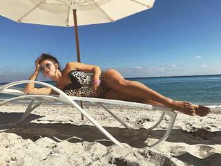 Anna Shurochkina feet photo thumbnail