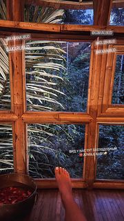 Anna Shurochkina feet photo thumbnail