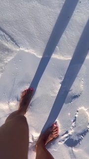 Anna Shurochkina feet photo thumbnail