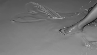 Anna Shurochkina feet photo thumbnail