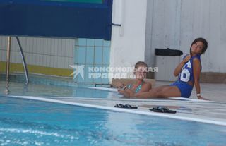 Anna Shurochkina feet photo thumbnail