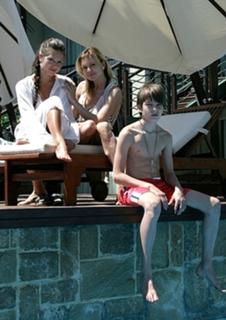 Anna Shurochkina feet photo thumbnail