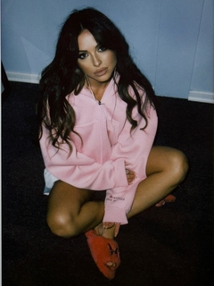 Anna Shurochkina feet photo thumbnail