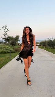 Anna Shurochkina feet photo thumbnail