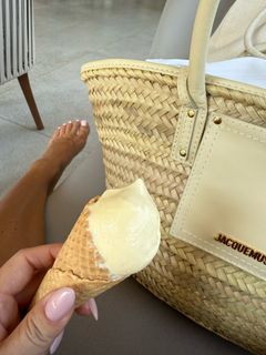 Anna Shurochkina feet photo thumbnail