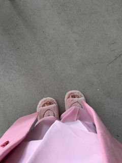 Anna Shurochkina feet photo thumbnail