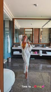 Anna Shurochkina feet photo 9