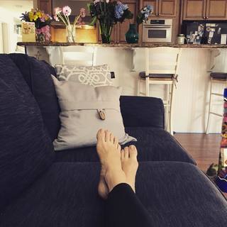 Anna Silk feet photo thumbnail