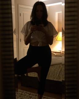 Anna Silk feet photo thumbnail