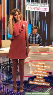 Anna Simon feet photo thumbnail