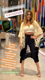 Anna Simon feet photo thumbnail