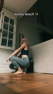 Anna Sitar feet photo 2