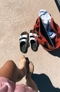 Anna Sitar feet photo 1