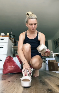 Anna Sitar feet photo 12