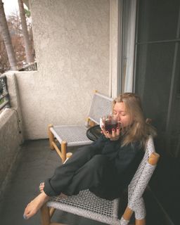 Anna Sitar feet photo 4