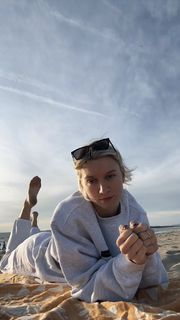 Anna Sitar feet photo 10