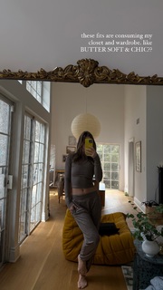 Anna Sitar feet photo 2