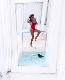 Anna Skura feet photo 4