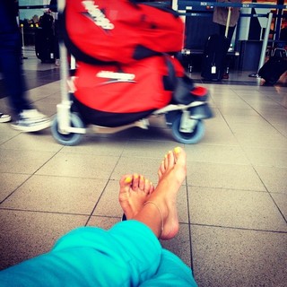 Anna Skura feet photo 10