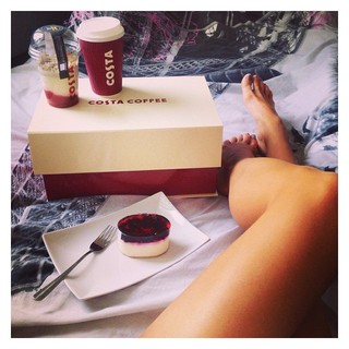 Anna Skura feet photo 4