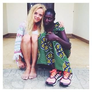 Anna Skura feet photo 8