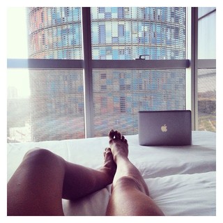Anna Skura feet photo 7