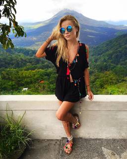 Anna Skura feet photo 13