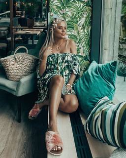 Anna Skura feet photo 18