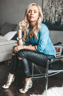 Anna Skura feet photo 10