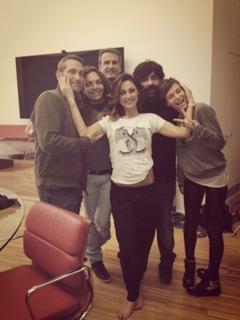Anna Tatangelo feet photo thumbnail