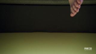Anna Torv feet photo thumbnail