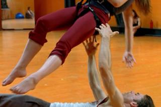 Anna Torv feet photo thumbnail
