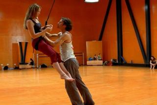 Anna Torv feet photo thumbnail