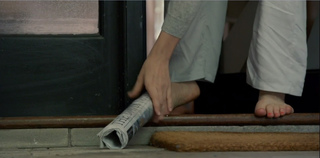 Anna Torv feet photo thumbnail