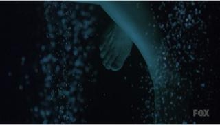 Anna Torv feet photo thumbnail