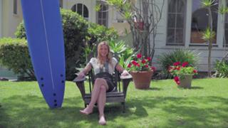 Anna Torv feet photo thumbnail
