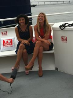 Anna Torv feet photo thumbnail