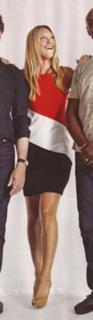 Anna Torv feet photo thumbnail
