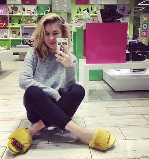 Anna Tsukanova-Kott feet photo 14